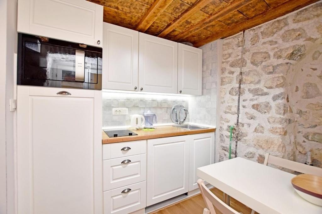 Pearl In The Heart Of Old Town On Belavista In * Херцег-Новий